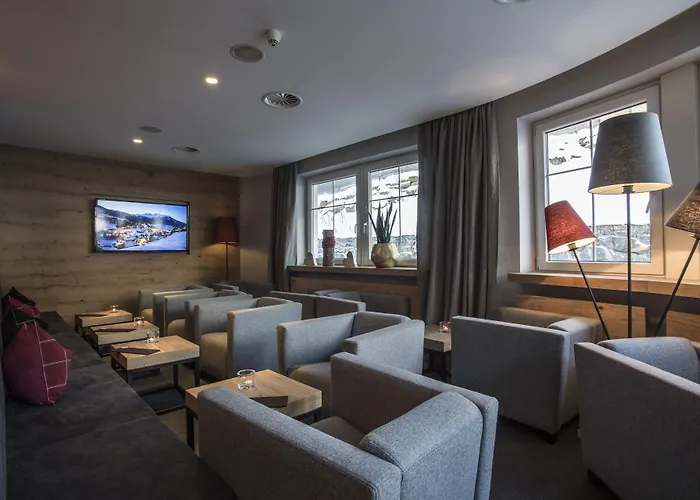 Отель Valentin Зёльден