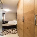 Valentin Hotel 4*